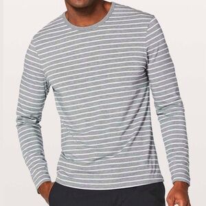 Lululemon Mens 5 Year Basic Long Sleeve Tee Grey White Stripe Size Large T-Shirt